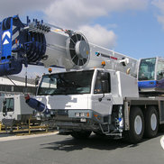 A Spring-Driven Double Hose Reel in use on a mobile crane